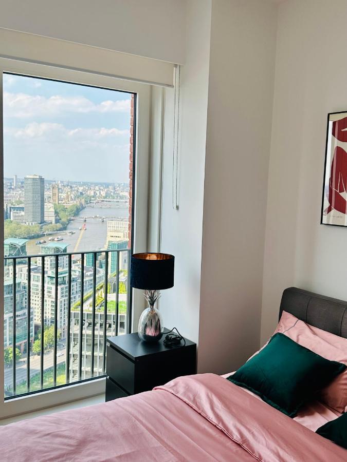Luxury Central Flat With Stunning Views And Pool Londres Exterior foto
